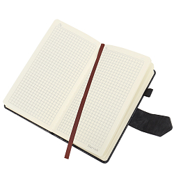 Книжка записная 11*19,3см 140л  в клетку обложка кожзам на магнитной застёжке