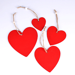 Подвеска деревянная "Сердце" 4шт/уп (набор) красного и белого цвета.