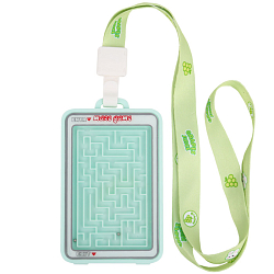 Бейдж на ленте вертикальный с игрой "лабиринт"