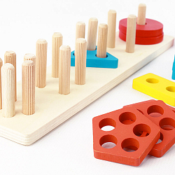 Сортер-пазл 5 фигур. Игрушка /дерево/