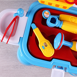 Стульчик-чемоданчик "Юный доктор"