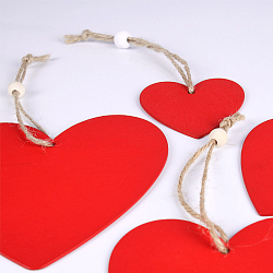 Подвеска деревянная "Сердце" 4шт/уп (набор) красного и белого цвета.