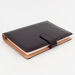 Ежедневник А5 недатиров. 100л обложка кож.зам.на кольцах с магнитной застёжкой