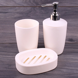 Аксессуары для ванной пластиковые 3шт в наборе (мыльница, стакан, дозатор д/ж.мыла) цвет ассорти